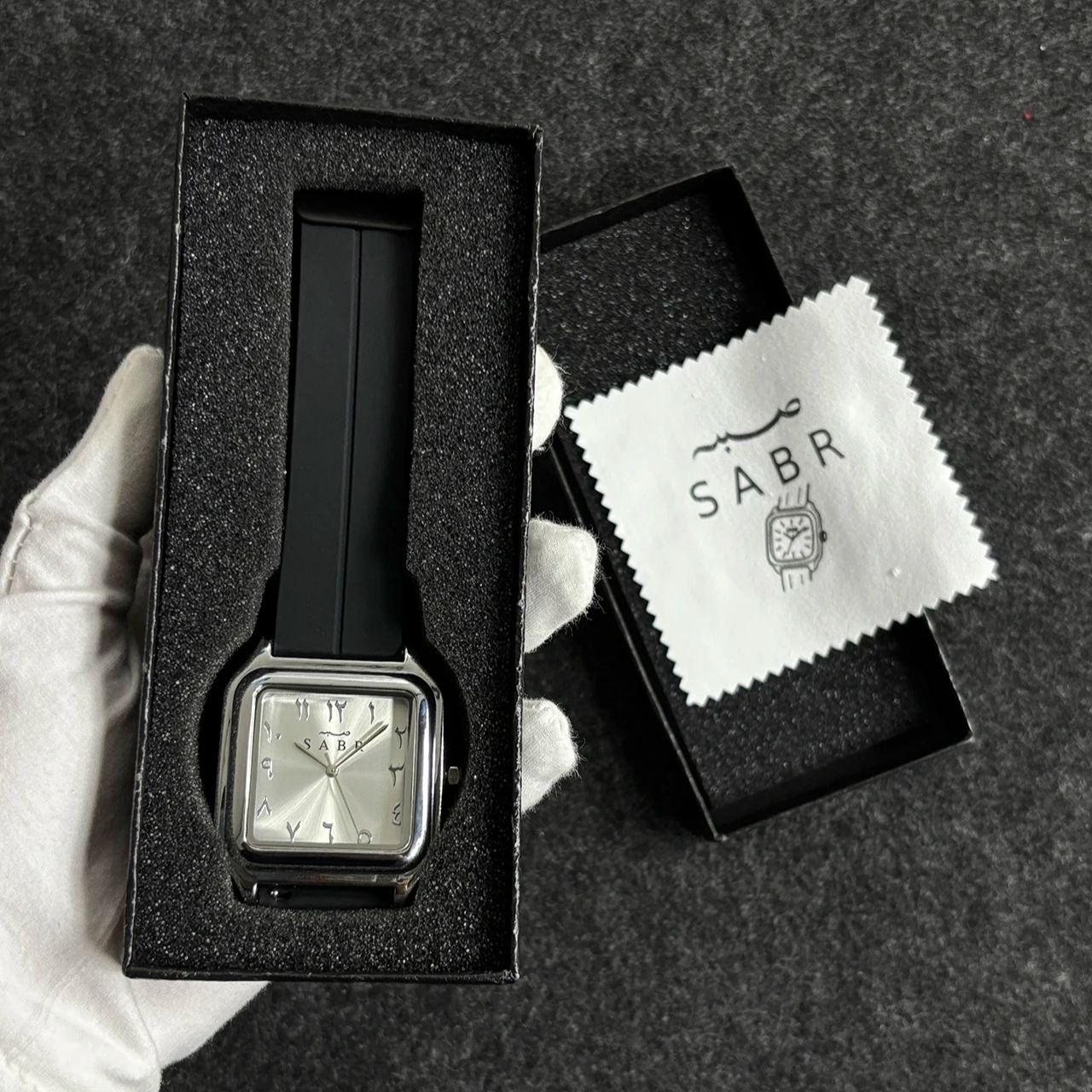 Luxury Watch With Rubber Strap - Sabr relógio com numerais arábicos masculino,