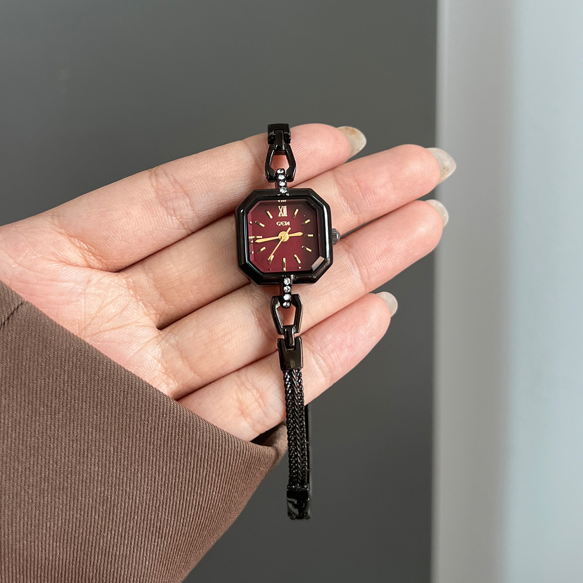 Relógio de Quartzo de Liga Met - Luxury Watch Value avaliação e preço