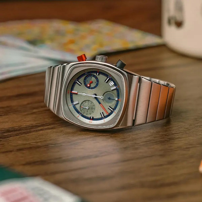 CILOA esportes quadrado verde  - Luxury Watch Trends 2025 avaliação e preço