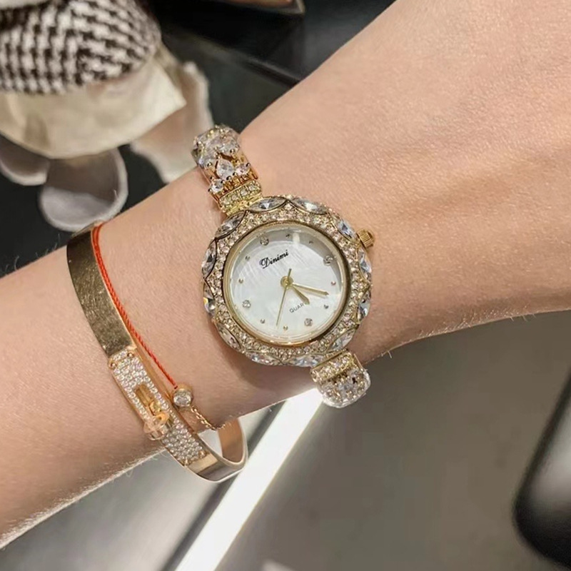 Relógio de pulseira feminino d - Luxury Watch Value avaliação e preço