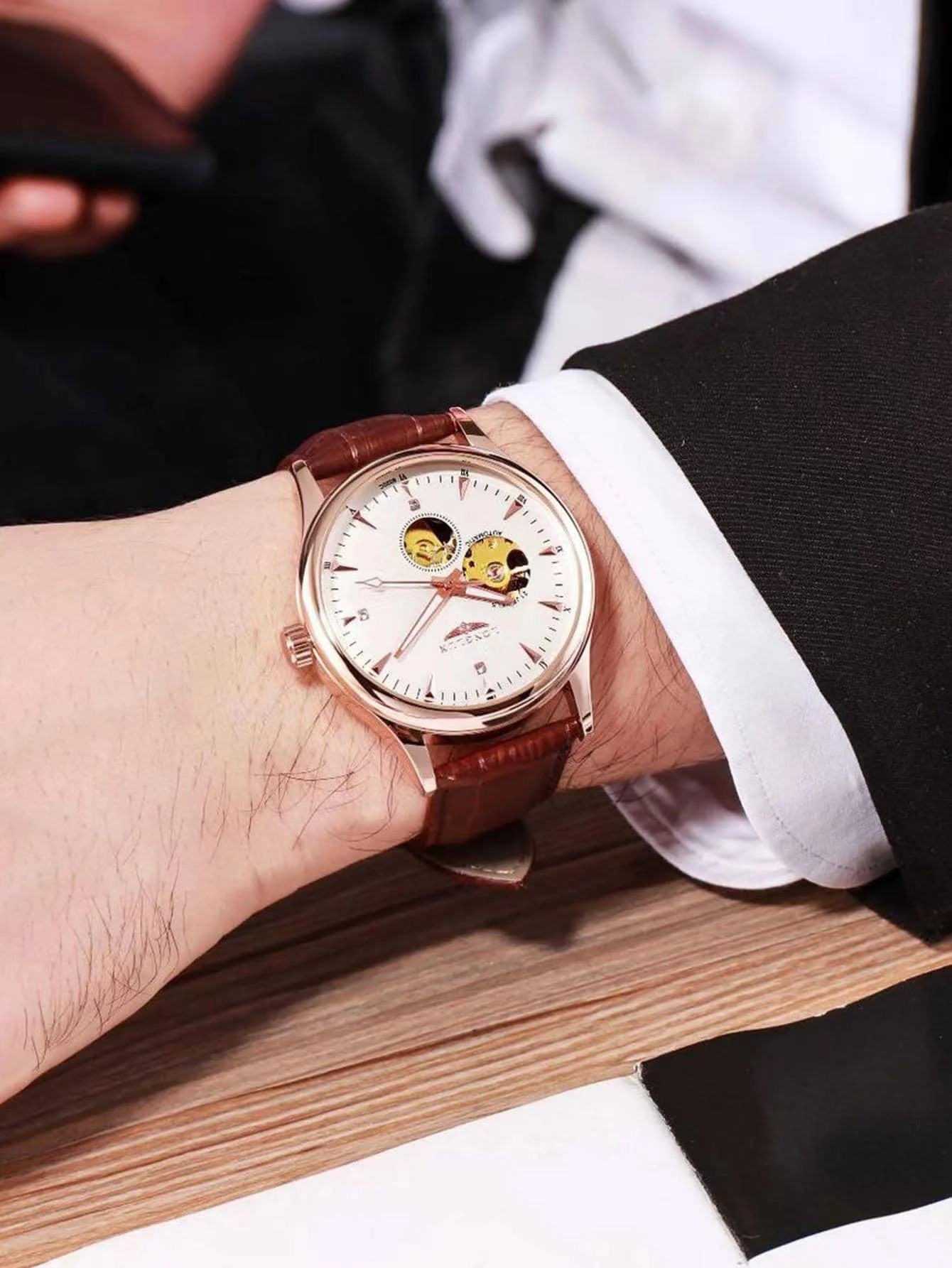 Relógio Automático LONGLUX Est - Automatic Pilot Watch avaliação e preço